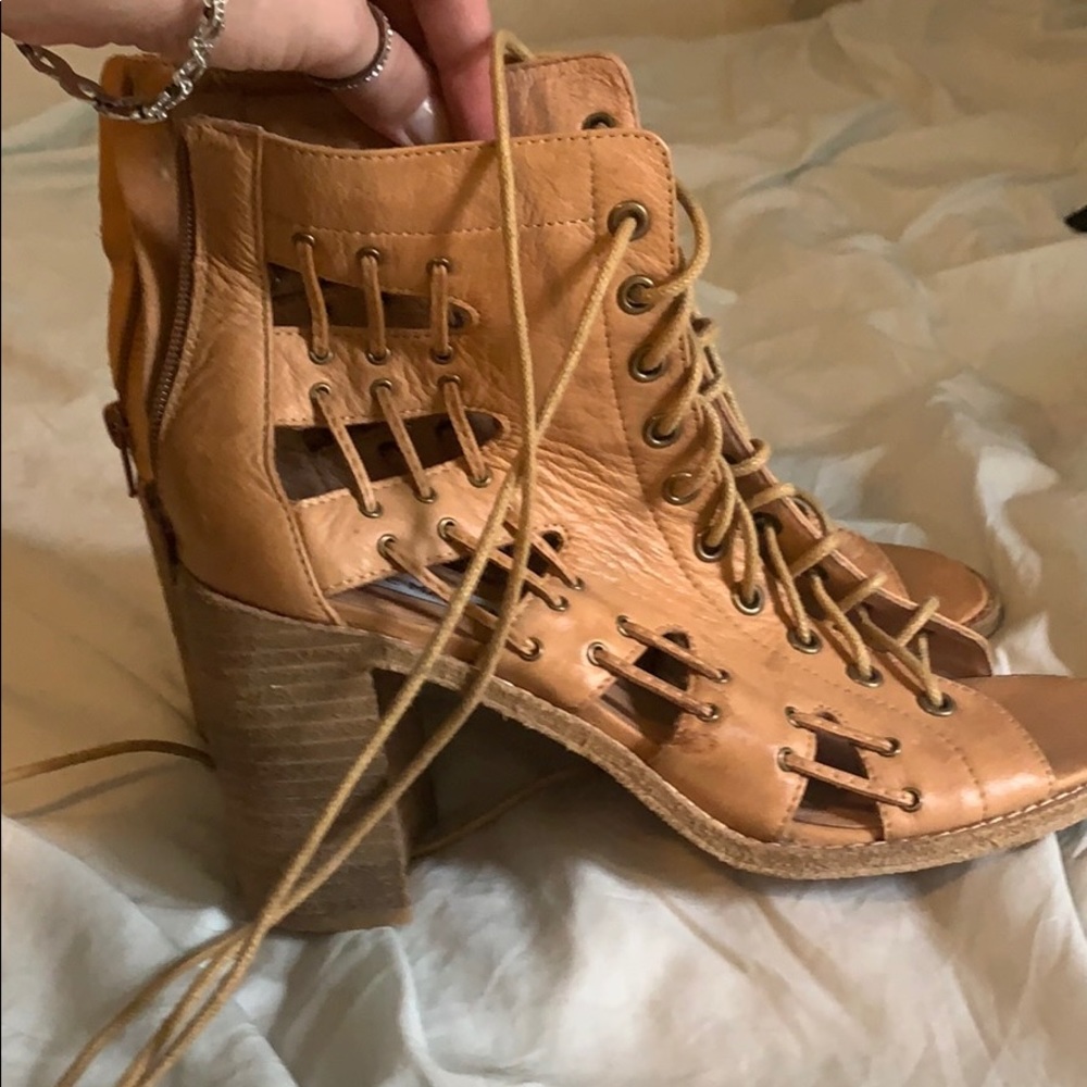 Steve Madden lace up open toe booties